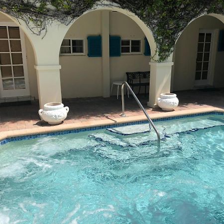 Courtyard Villa Hotel Лодердейл-бай-Си Экстерьер фото